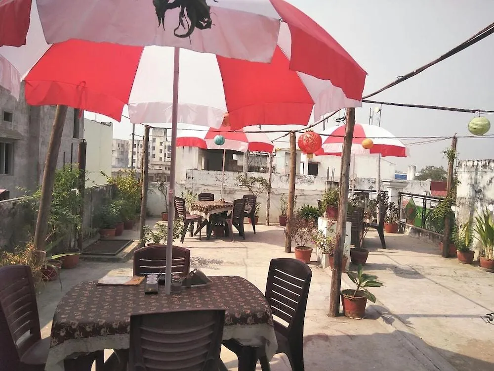 Hotel Ganesha Varanasi